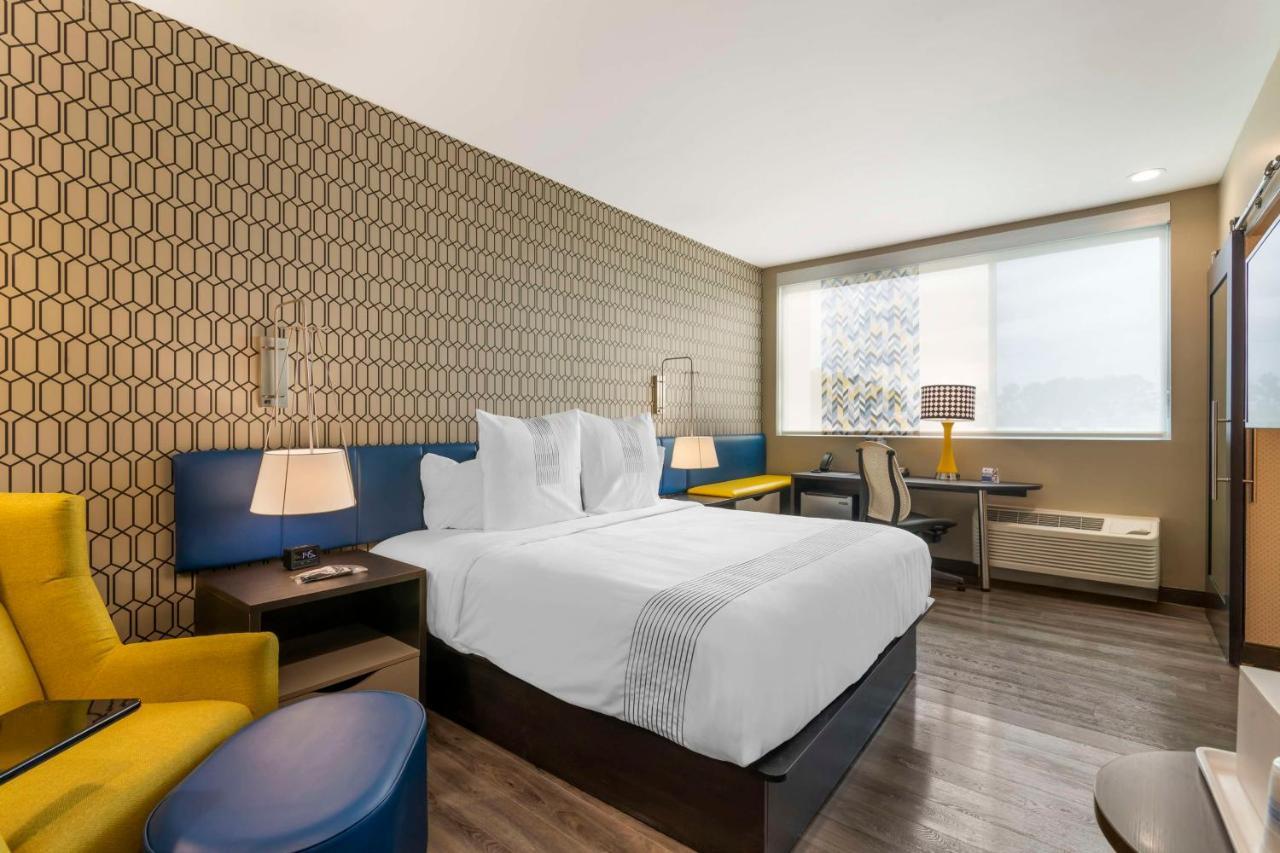 GLo Best Western Pooler - Savannah Airport Hotel Bagian luar foto