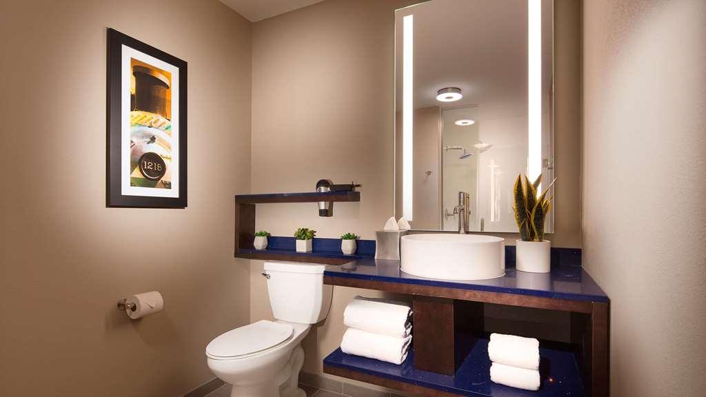 GLo Best Western Pooler - Savannah Airport Hotel Bagian luar foto