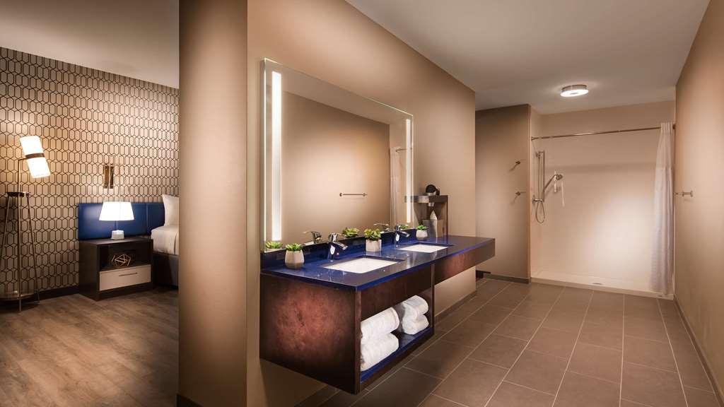 GLo Best Western Pooler - Savannah Airport Hotel Bagian luar foto